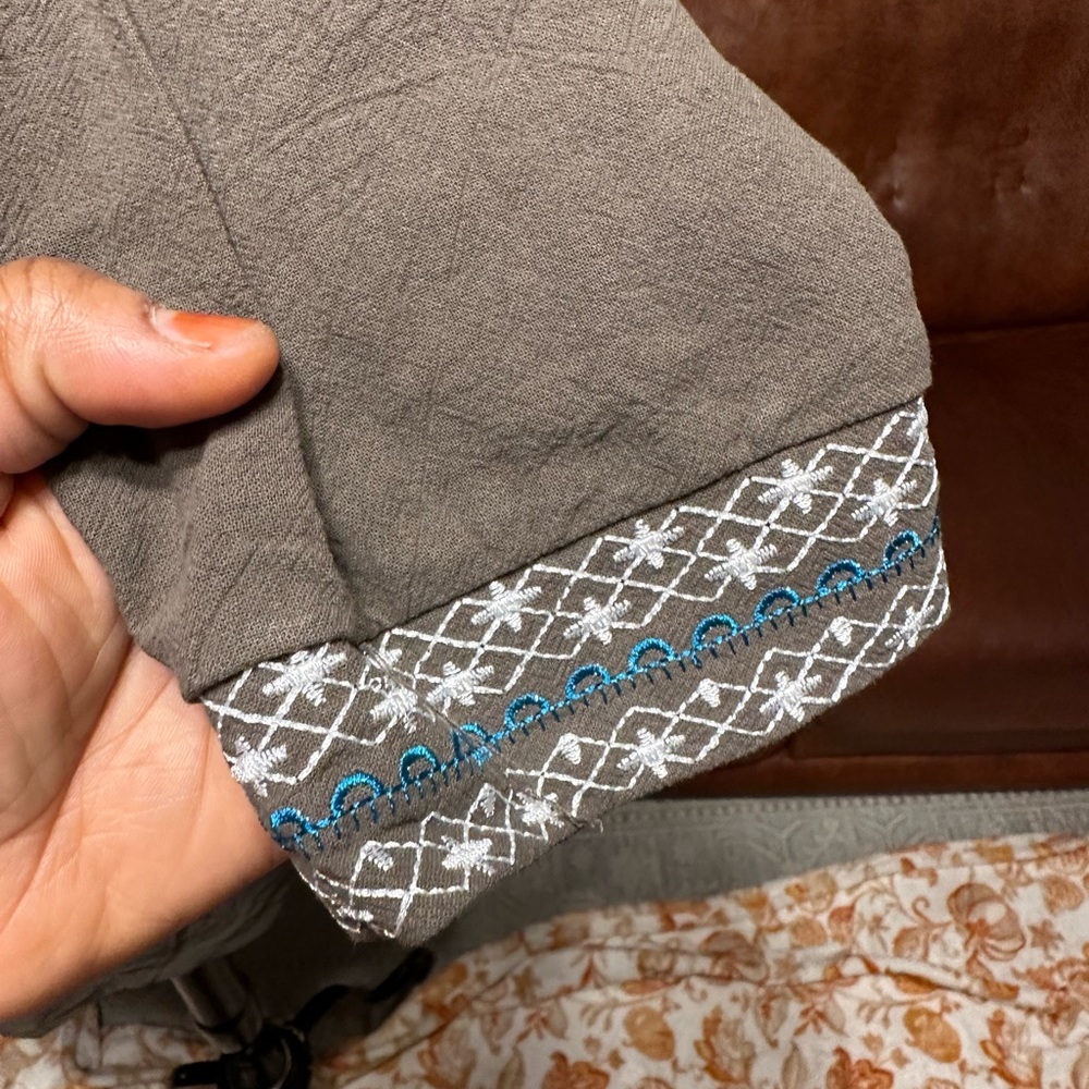 NWT EMERY ROSE PINK AND BLUE EMBROIDERY OLIVE GREEN COLOR DRESS SIZE M - Picture 11 of 16